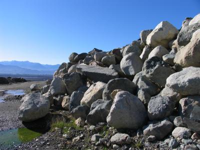 Large Rocks